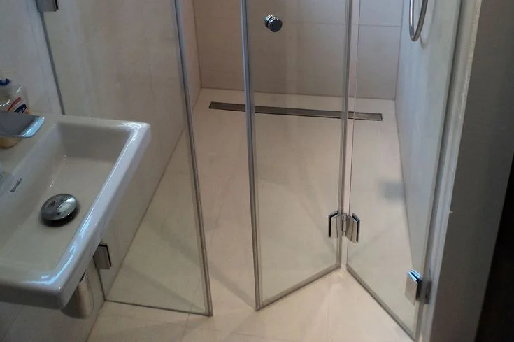 Frameless Bi fold Shower Door