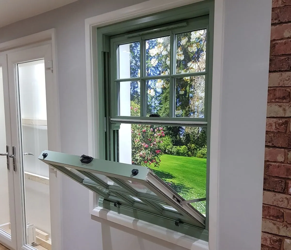 Flush Sash Windows