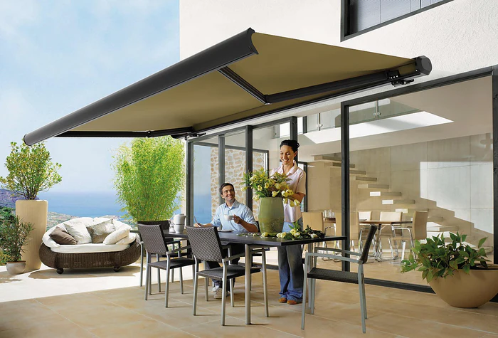 Retractable Awnings