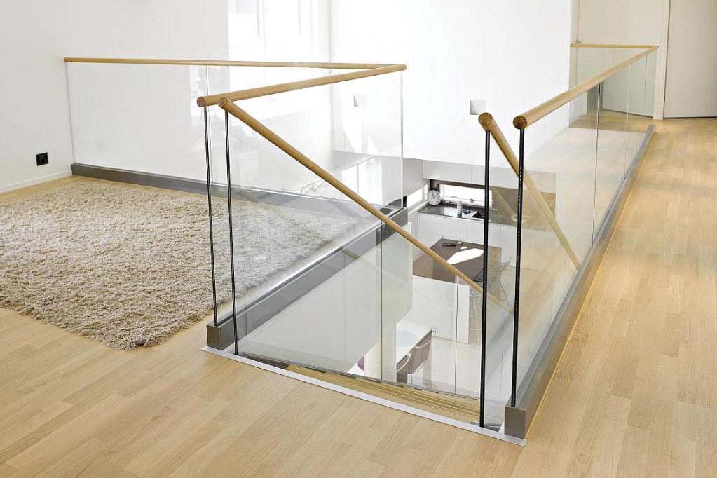 Frameless Glass Balustrades in Central Bedfordshire