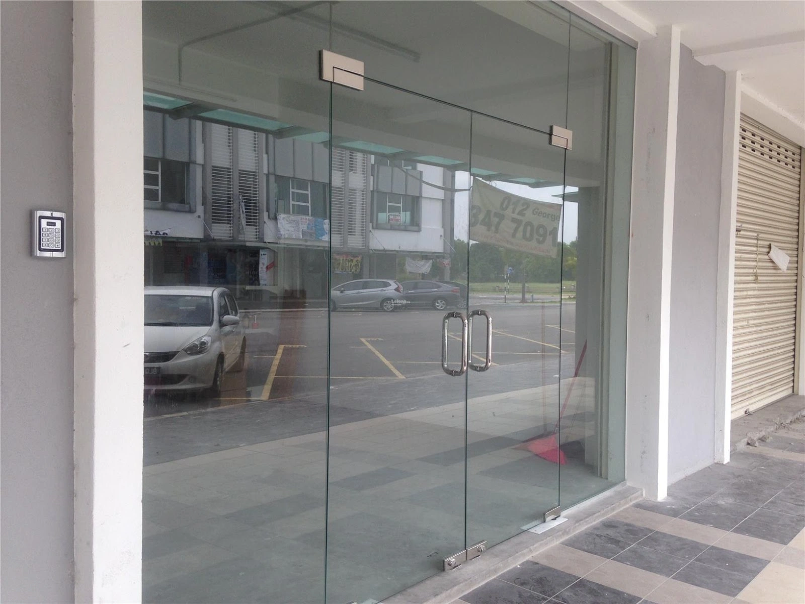 Toughened Glass Shop Fronts