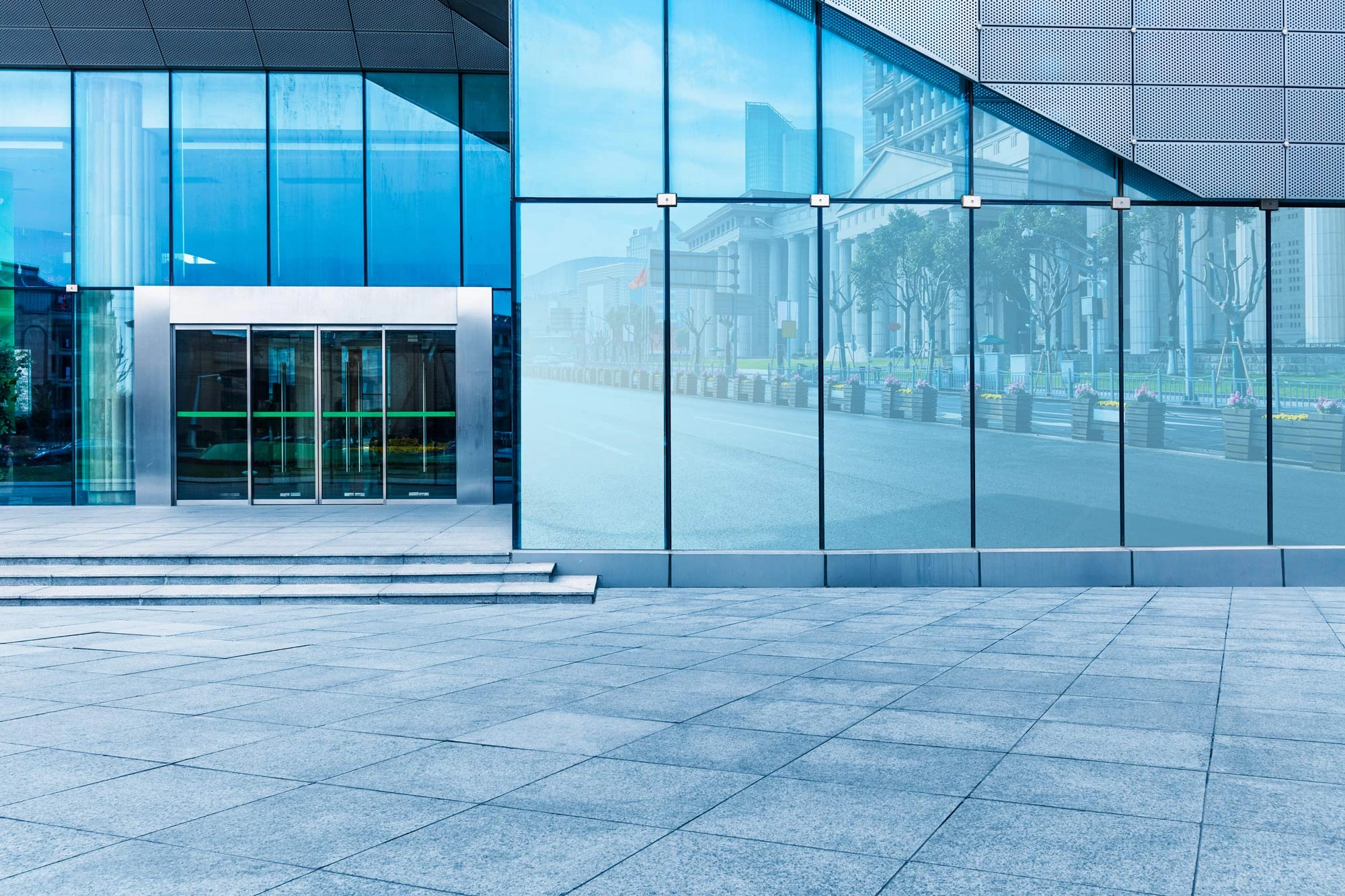 Toughened Glass Shop Fronts